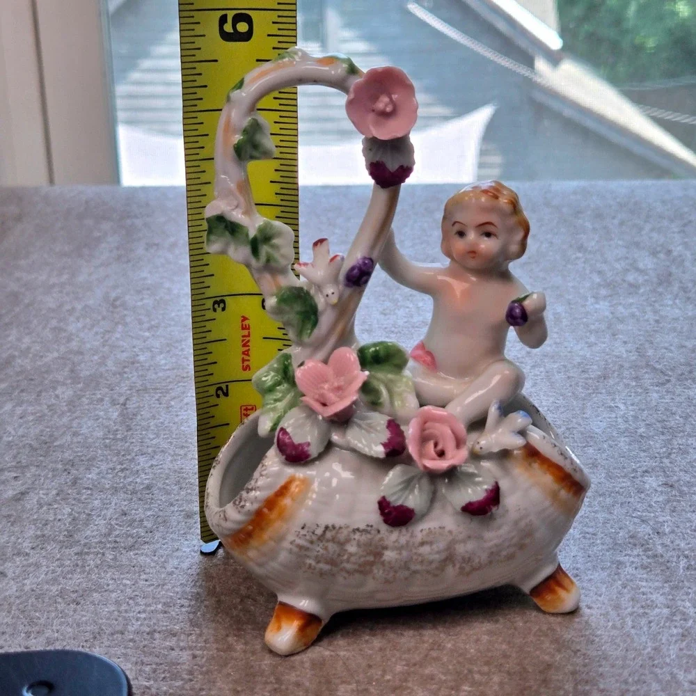 N/A vintage porcelain